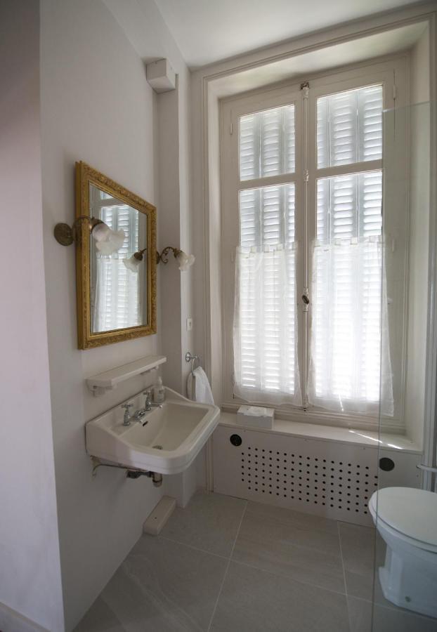 Chambres D'Hotes Montbron Luchapt Buitenkant foto